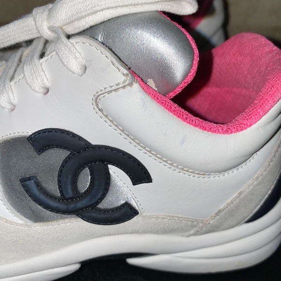**SOLD** Chanel Classic Trainer sneakers 36.5 - Picture 2 of 11